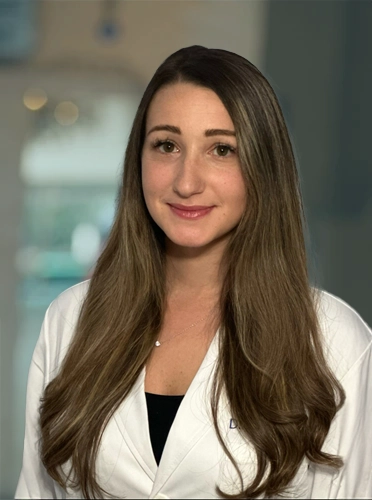 Eye-Doctor-Staten-Island-NY-Danielle-Riili-Mazniker-HP.webp Eye-Doctor-Staten-Island-NY-Danielle-Riili-Mazniker-HP.webp